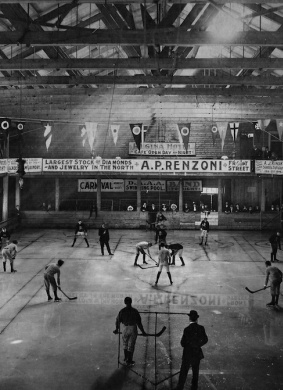 道森市：冰封时光Dawson City: Frozen Time 电影封面